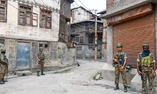 Jammu-Kashmir में ड्रग तस्कर की 22 लाख रुपये की संपत्ति कुर्क