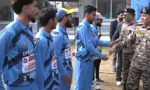 Srinagar में तीसरा CRPF क्रिकेट टूर्नामेंट शुरू हुआ