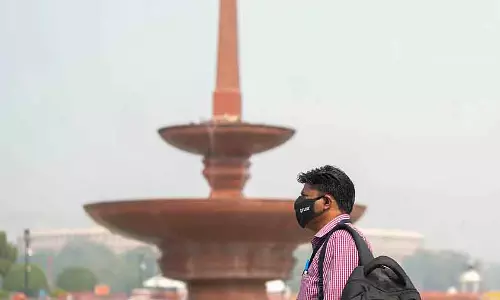 Delhi की हवा की गुणवत्ता बहुत खराब बनी हुई है, AQI 381 पर पहुंचा Delhi की हवा की गुणवत्ता बहुत खराब बनी हुई है, AQI 381 पर पहुंचा