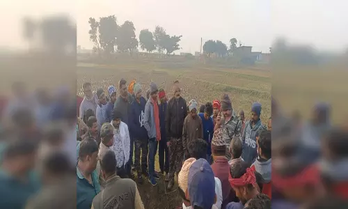 सामूहिक हत्या या आत्महत्या? चारों के गले में रस्सी के निशान सामूहिक हत्या या आत्महत्या? चारों के गले में रस्सी के निशान