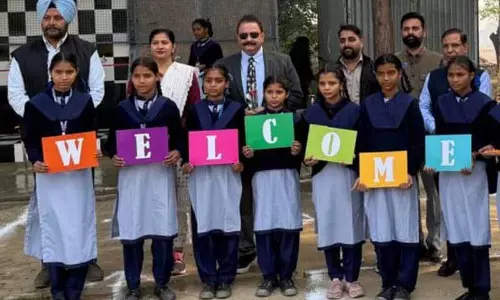 दिल्ली के डॉक्टर ने Mansa के 2 सरकारी स्कूलों का इंफ्रास्ट्रक्चर अपग्रेड किया दिल्ली के डॉक्टर ने Mansa के 2 सरकारी स्कूलों का इंफ्रास्ट्रक्चर अपग्रेड किया