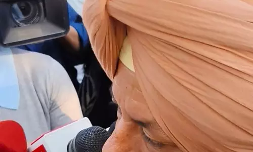 Haryana : अल फलाह फैकल्टी ने आतंकी मॉड्यूल की जांच के बीच भरोसा दिलाया Haryana : अल फलाह फैकल्टी ने आतंकी मॉड्यूल की जांच के बीच भरोसा दिलाया