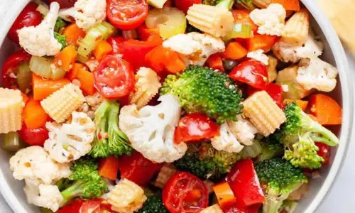 Mixed Vegetable सलाद कैसे बनाएं और इसे रोज़ाना खाने के क्या हेल्थ बेनिफिट्स हैं, यहाँ बताया गया