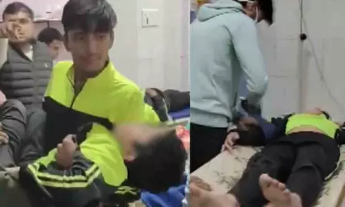 Sikar में बढ़ा प्रदूषण, 22 लोग सांस की तकलीफ के कारण अस्पताल में भर्ती Sikar में बढ़ा प्रदूषण, 22 लोग सांस की तकलीफ के कारण अस्पताल में भर्ती