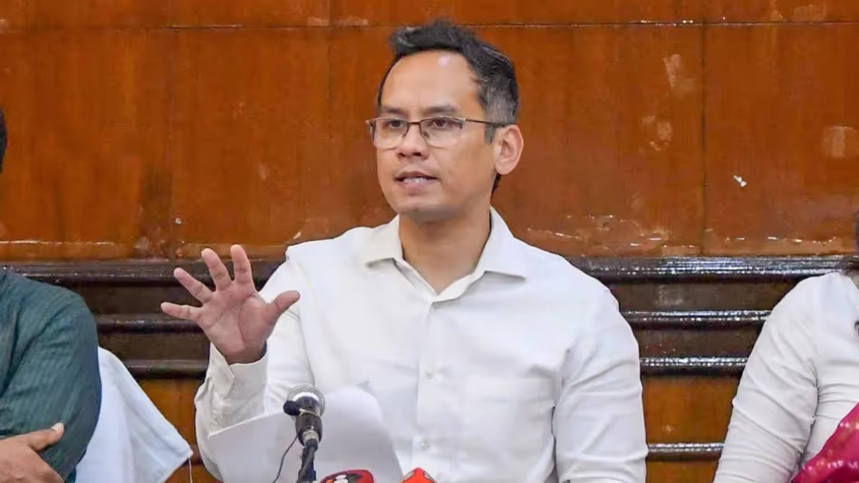 गौरव गोगोई ने पत्रकार के बच्चे को मिली धमकी पर असम के CM के “लापरवाह” जवाब की निंदा की