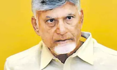 CM Chandrababu : मार्कफेड के ज़रिए मक्का खरीदें CM Chandrababu : मार्कफेड के ज़रिए मक्का खरीदें