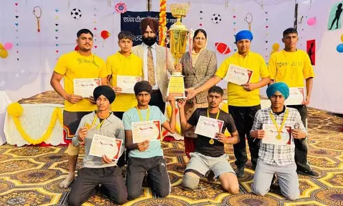Amritsar: दशमेश परिवार स्कूल स्पोर्ट्स मीट खत्म हुई Amritsar: दशमेश परिवार स्कूल स्पोर्ट्स मीट खत्म हुई