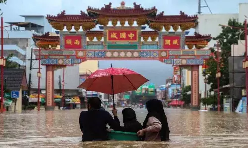 Southern Thailand में बाढ़ की इमरजेंसी के लिए हाट याई ने रेड फ्लैग इवैक्युएशन अलर्ट जारी किया