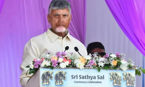 CM Naidu: सत्य साईं बाबा ने अपनी सेवाओं से करोड़ों लोगों के जीवन को प्रभावित किया