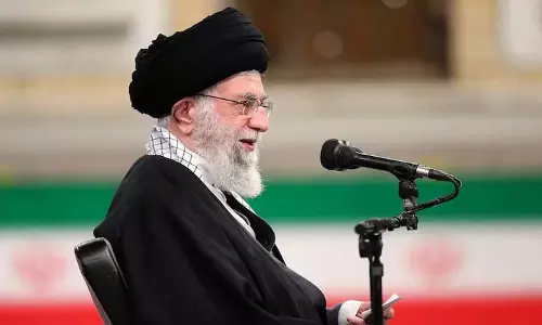 Iran ने अमेरिका और इज़राइल पर अयातुल्ला अली खामेनेई की हत्या की साज़िश रचने का आरोप लगाया Iran ने अमेरिका और इज़राइल पर अयातुल्ला अली खामेनेई की हत्या की साज़िश रचने का आरोप लगाया