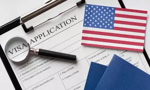 US visa न मिलने पर गुंटूर के डॉक्टर ने हैदराबाद में आत्महत्या कर ली US visa न मिलने पर गुंटूर के डॉक्टर ने हैदराबाद में आत्महत्या कर ली