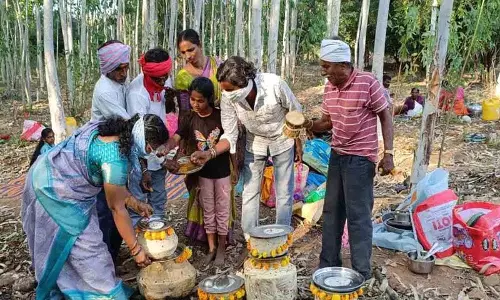 Shashti Bonalu तंदूर में बड़े पैमाने पर मनाया गया