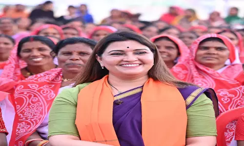 सेवा,समर्पण और सद्भावना की प्रतिमूर्ति- हमारी मितानिन दीदी: भावना बोहरा