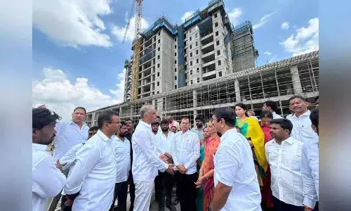 TIMS की डेडलाइन बदलती रहती हैं, BRS ने हॉस्पिटल प्रोजेक्ट्स को रोकने के लिए कांग्रेस की आलोचना की
