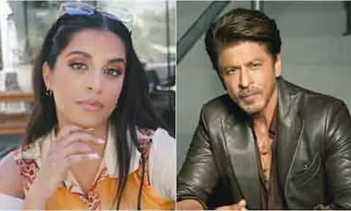 Lilly Singh मुंबई में, शाहरुख खान की टी-शर्ट में यादगार मुलाकात का जिक्र Lilly Singh मुंबई में, शाहरुख खान की टी-शर्ट में यादगार मुलाकात का जिक्र