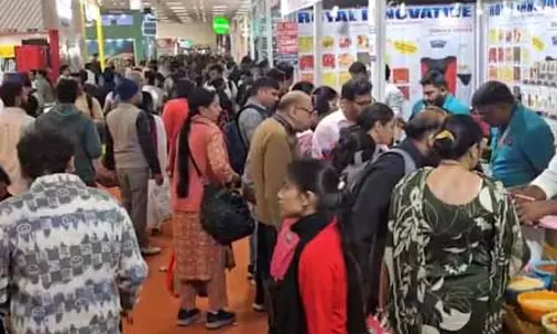 ट्रेड फेयर से अचानक गायब हुई 2 साल की बच्ची, टीम ने ढूंढ निकाला