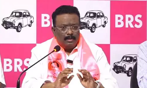 Dasoju Sravan ने कहा, सीएम रेवंत रेड्डी बीसी आरक्षण पर साजिश कर रहे Dasoju Sravan ने कहा, सीएम रेवंत रेड्डी बीसी आरक्षण पर साजिश कर रहे