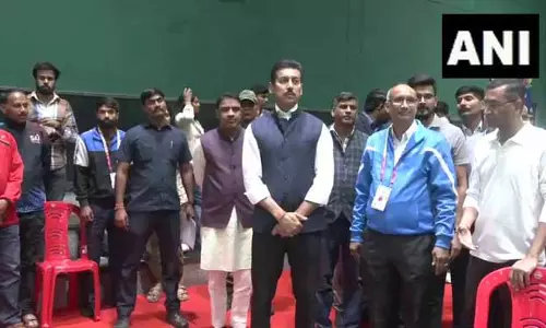 खेलो इंडिया यूनिवर्सिटी गेम्स 2025: तैयारियों का जायजा लेने मैदान में उतरे मंत्री राज्यवर्धन सिंह राठौर खेलो इंडिया यूनिवर्सिटी गेम्स 2025: तैयारियों का जायजा लेने मैदान में उतरे मंत्री राज्यवर्धन सिंह राठौर
