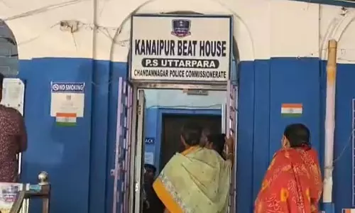 युवक ने Konnagar की महिलाओं की फोटो, वीडियो के बारे में चौंकाने वाली जानकारी दी