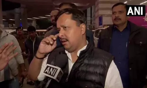 मौलाना अरशद मदनी के बयान पर भड़के बिहार मंत्री नितिन नबीन मौलाना अरशद मदनी के बयान पर भड़के बिहार मंत्री नितिन नबीन