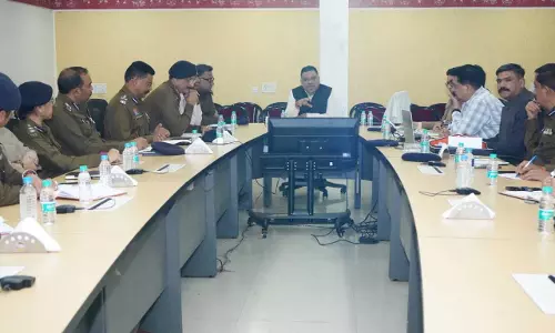 रायपुर में DGP/IG ने ली सुरक्षा प्रबंध और समन्वय बैठक रायपुर में DGP/IG ने ली सुरक्षा प्रबंध और समन्वय बैठक