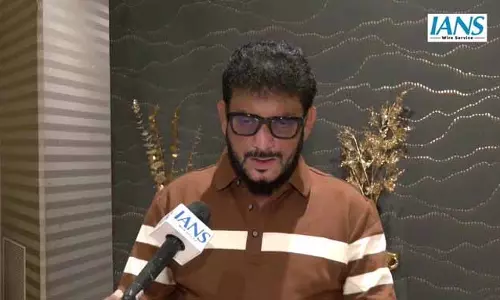 कॉलेज में छात्रों को नमाज़ पर माफी मांगने को मजबूर, AIMIM नेता वारिस पठान ने जताई चिंता