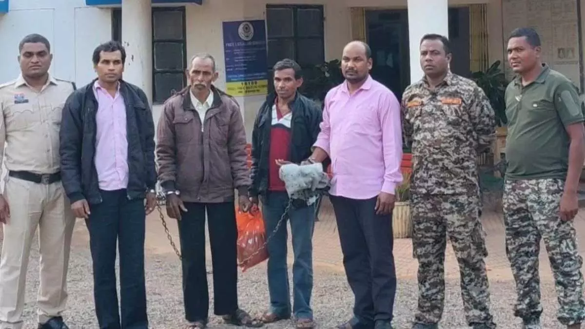 धमतरी में गैंगरेप, धर्मांतरण के दलाल निकले दरिंदे धमतरी में गैंगरेप, धर्मांतरण के दलाल निकले दरिंदे