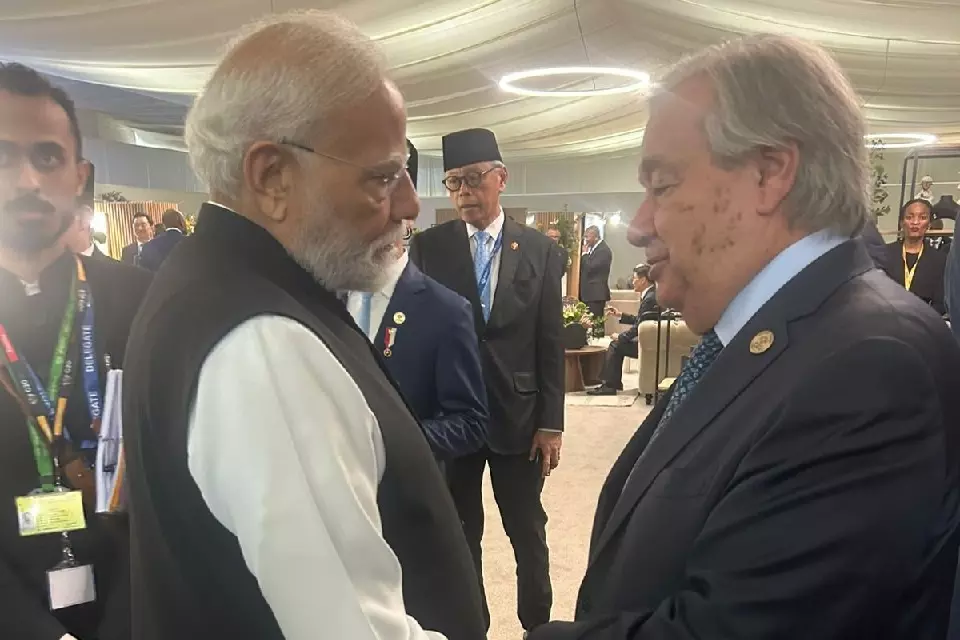 PM मोदी ने G20 समिट में UN चीफ से की महत्वपूर्ण और फलदायी वार्ता PM मोदी ने G20 समिट में UN चीफ से की महत्वपूर्ण और फलदायी वार्ता