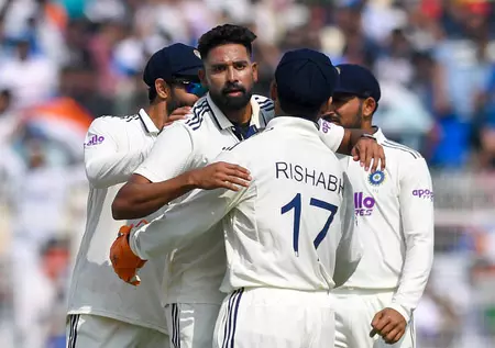 भारतीय खिलाड़ियों ने बहुत मेहनत की, दूसरे दिन हम अच्छा खेलेंगे : कोच मोर्ने मोर्कल भारतीय खिलाड़ियों ने बहुत मेहनत की, दूसरे दिन हम अच्छा खेलेंगे : कोच मोर्ने मोर्कल