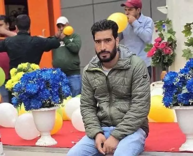 Kangan Z मोड़ टनल में एक गाड़ी की टक्कर से वर्कर की मौत हो गई Kangan Z मोड़ टनल में एक गाड़ी की टक्कर से वर्कर की मौत हो गई