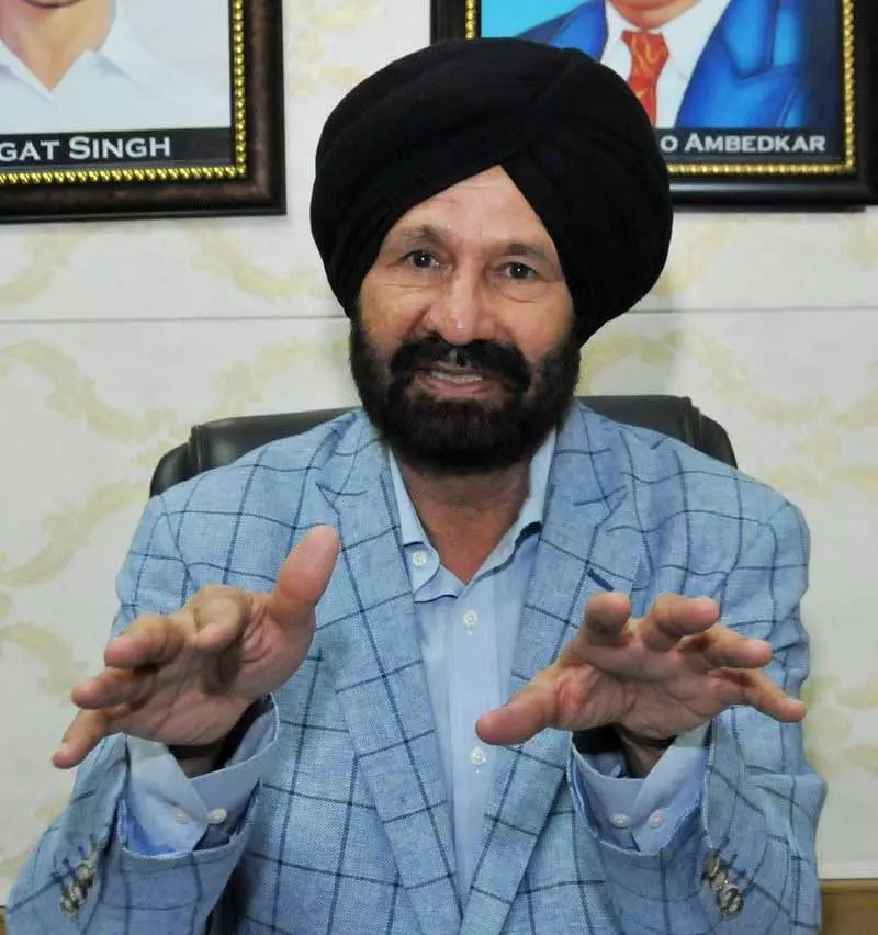 Jalandhar: पूर्व JIT प्रमुख ने करोड़ों रुपये के भ्रष्टाचार मामले में VB का रुख किया Jalandhar: पूर्व JIT प्रमुख ने करोड़ों रुपये के भ्रष्टाचार मामले में VB का रुख किया