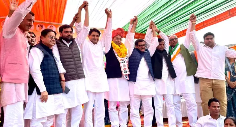 Congress नेताओं ने भाजपा पर वोट चुराने का आरोप लगाया, कार्रवाई की मांग की Congress नेताओं ने भाजपा पर वोट चुराने का आरोप लगाया, कार्रवाई की मांग की