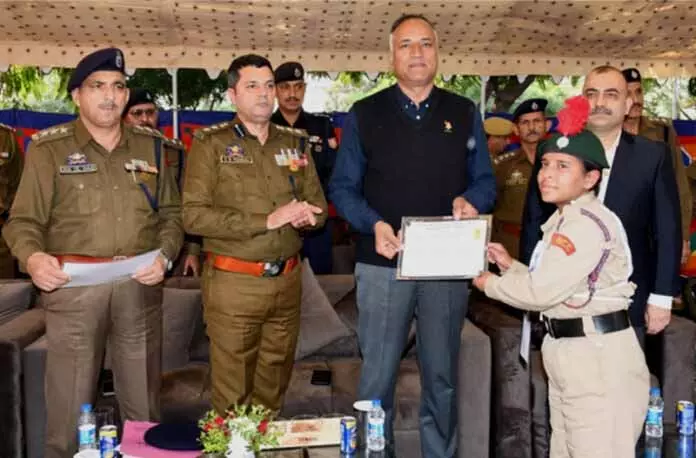 JAMMU: आपदा प्रबंधन पर दो हफ़्ते का ट्रेनिंग प्रोग्राम खत्म हुआ JAMMU: आपदा प्रबंधन पर दो हफ़्ते का ट्रेनिंग प्रोग्राम खत्म हुआ