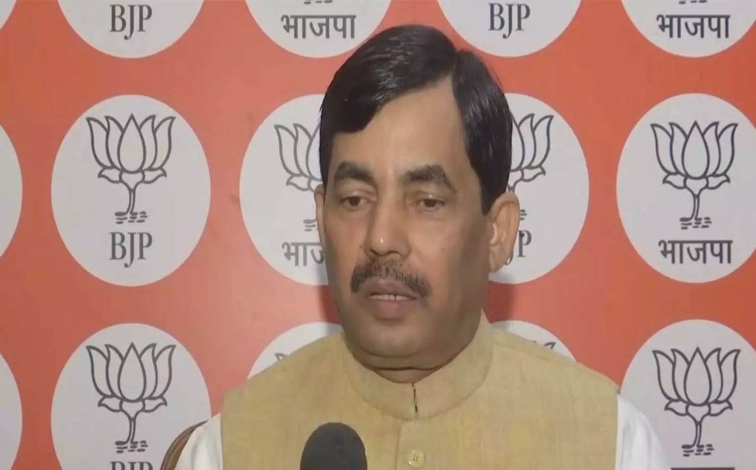 Shahnawaz Hussain ने मुस्लिम प्रतिनिधित्व पर जमीयत उलमा-ए-हिंद प्रमुख के बयान की निंदा की Shahnawaz Hussain ने मुस्लिम प्रतिनिधित्व पर जमीयत उलमा-ए-हिंद प्रमुख के बयान की निंदा की