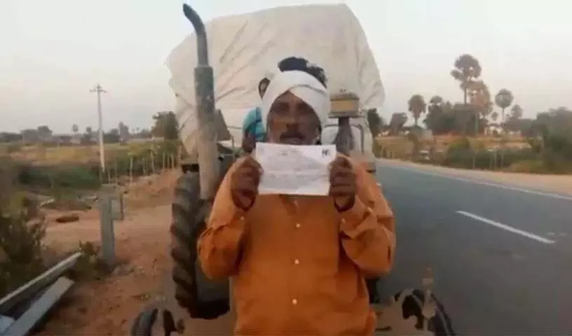 Viral Video में भुवनागिरी के किसान ने कांग्रेस सरकार पर निशाना साधा Viral Video में भुवनागिरी के किसान ने कांग्रेस सरकार पर निशाना साधा