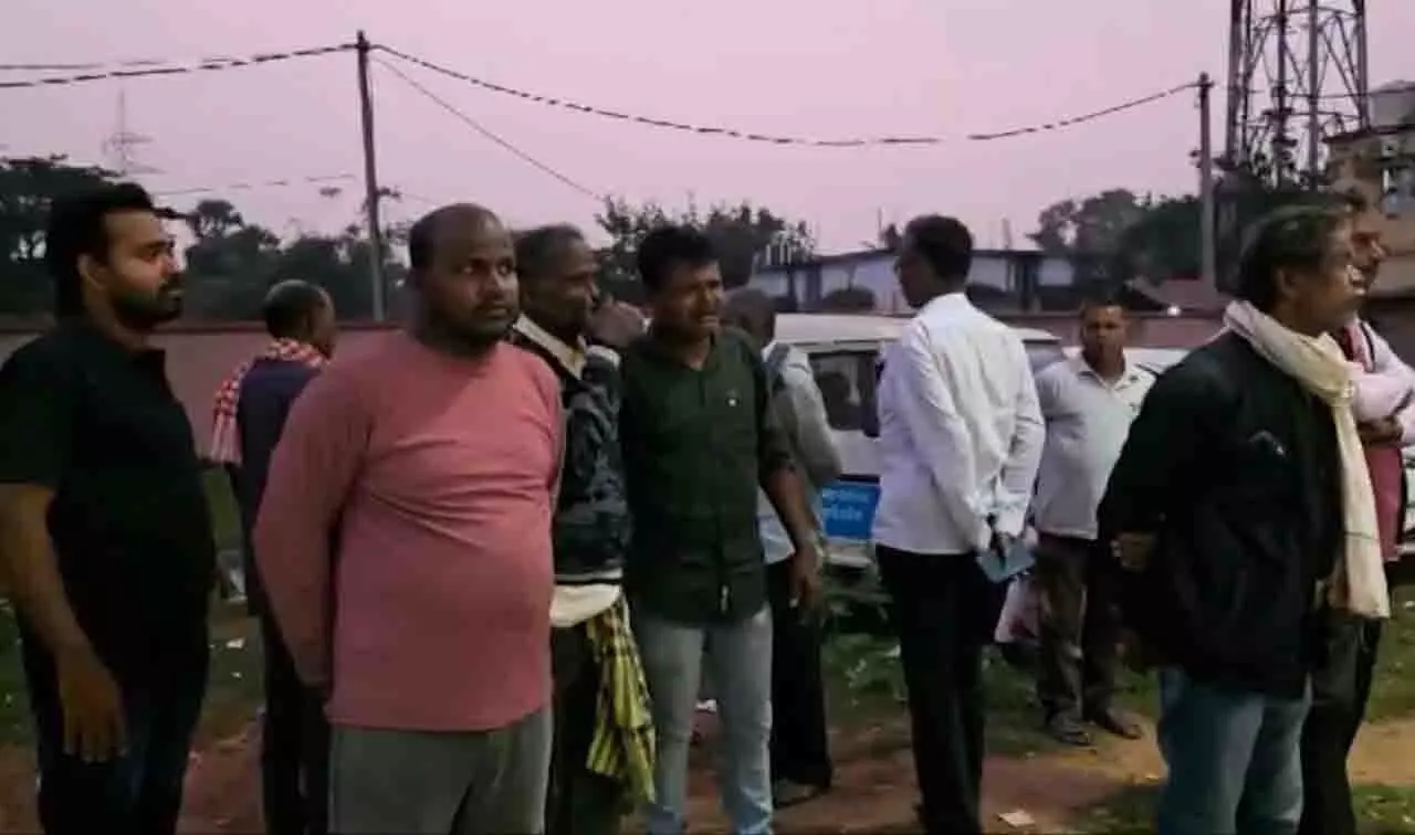 Kendrapara में बुजुर्ग भक्त की पीट-पीटकर हत्या, मंदिर बना क्राइम सीन Kendrapara में बुजुर्ग भक्त की पीट-पीटकर हत्या, मंदिर बना क्राइम सीन
