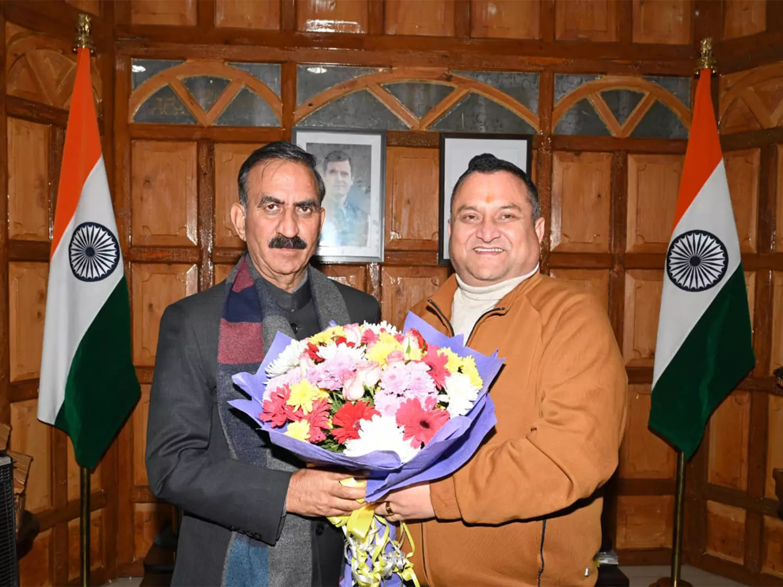 हिमाचल प्रदेश कांग्रेस के नए अध्यक्ष विनय कुमार ने शिमला में हिमाचल के CM सुखू से की मुलाकात हिमाचल प्रदेश कांग्रेस के नए अध्यक्ष विनय कुमार ने शिमला में हिमाचल के CM सुखू से की मुलाकात