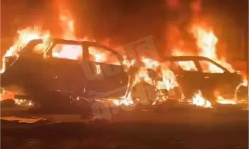 Punjab: दो गाड़ियों की टक्कर, ज़ोरदार धमाका, एक की मौत Punjab: दो गाड़ियों की टक्कर, ज़ोरदार धमाका, एक की मौत