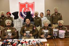 Patiala, बंबीहा गैंग के 2 सदस्य तेज़ रफ़्तार पीछा और गोलीबारी के बाद पकड़े गए