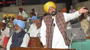 Chandigarh , सीएम मान ने केंद्र के फैसले की तारीफ की, कहा पंजाब को नजरअंदाज नहीं किया जाना चाहिए