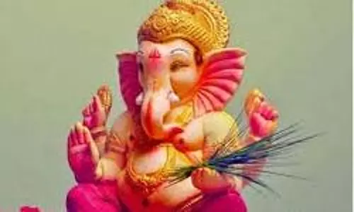 Vinayak Chaturthi Vrat Katha: विनायक चतुर्थी के दिन जरूर पढ़ें यह व्रत कथा, दूर होंगे जीवन के सभी कष्ट