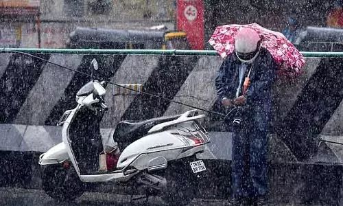 Tamil Nadu : डेल्टा और दक्षिणी जिलों में आज भारी बारिश की चेतावनी Tamil Nadu : डेल्टा और दक्षिणी जिलों में आज भारी बारिश की चेतावनी