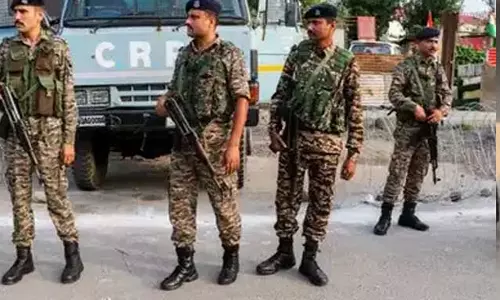 DGP-IG Conference : नवा रायपुर में चप्पे-चप्पे पर CRPF जवान तैनात, SPG कमांडो भी कल पहुंच रहे DGP-IG Conference : नवा रायपुर में चप्पे-चप्पे पर CRPF जवान तैनात, SPG कमांडो भी कल पहुंच रहे