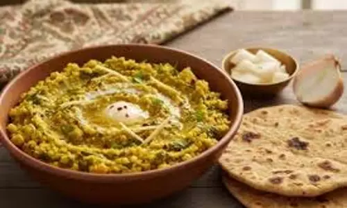 Methi Makki Saag : सर्दियों का देसी स्वाद मेथी मक्की का साग, जो बढ़ाए सेहत और स्वाद Methi Makki Saag : सर्दियों का देसी स्वाद मेथी मक्की का साग, जो बढ़ाए सेहत और स्वाद