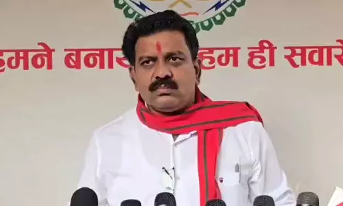 हिड़मा समर्थकों को गृहमंत्री विजय शर्मा ने बुलाया बस्तर, हालत देखें और महसूस करें पीड़ा हिड़मा समर्थकों को गृहमंत्री विजय शर्मा ने बुलाया बस्तर, हालत देखें और महसूस करें पीड़ा