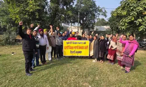 NPS कर्मचारी कल दिल्ली मार्च के लिए तैयार हैं NPS कर्मचारी कल दिल्ली मार्च के लिए तैयार हैं