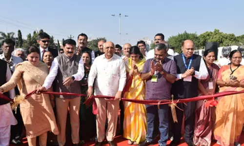 CM भूपेंद्र पटेल ने जामनगर में सौराष्ट्र का सबसे लंबा फ्लाईओवर किया उद्घाटन CM भूपेंद्र पटेल ने जामनगर में सौराष्ट्र का सबसे लंबा फ्लाईओवर किया उद्घाटन