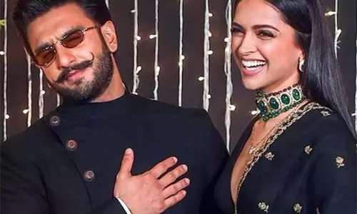 Ranveer Singh ने दीपिका पादुकोण के साथ अपने रोमांस की शुरुआत उदयपुर से की Ranveer Singh ने दीपिका पादुकोण के साथ अपने रोमांस की शुरुआत उदयपुर से की