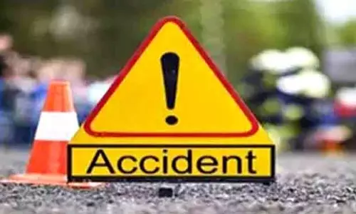 Digapahandi ट्रैक्टर पलटने से बाल मजदूर की मौत Digapahandi ट्रैक्टर पलटने से बाल मजदूर की मौत