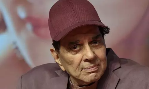 भारतीय सिनेमा के ही-मैन धर्मेंद्र का निधन, कई राज्यों के मुख्यमंत्रियों ने जताया दुख भारतीय सिनेमा के ही-मैन धर्मेंद्र का निधन, कई राज्यों के मुख्यमंत्रियों ने जताया दुख
